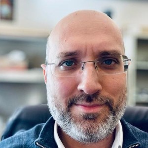 Davide Randazzo portrait image.